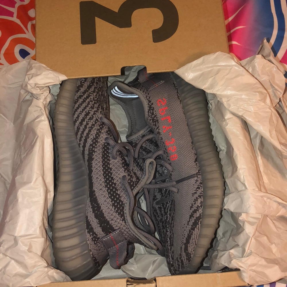 Yeezy Boost 350 V2